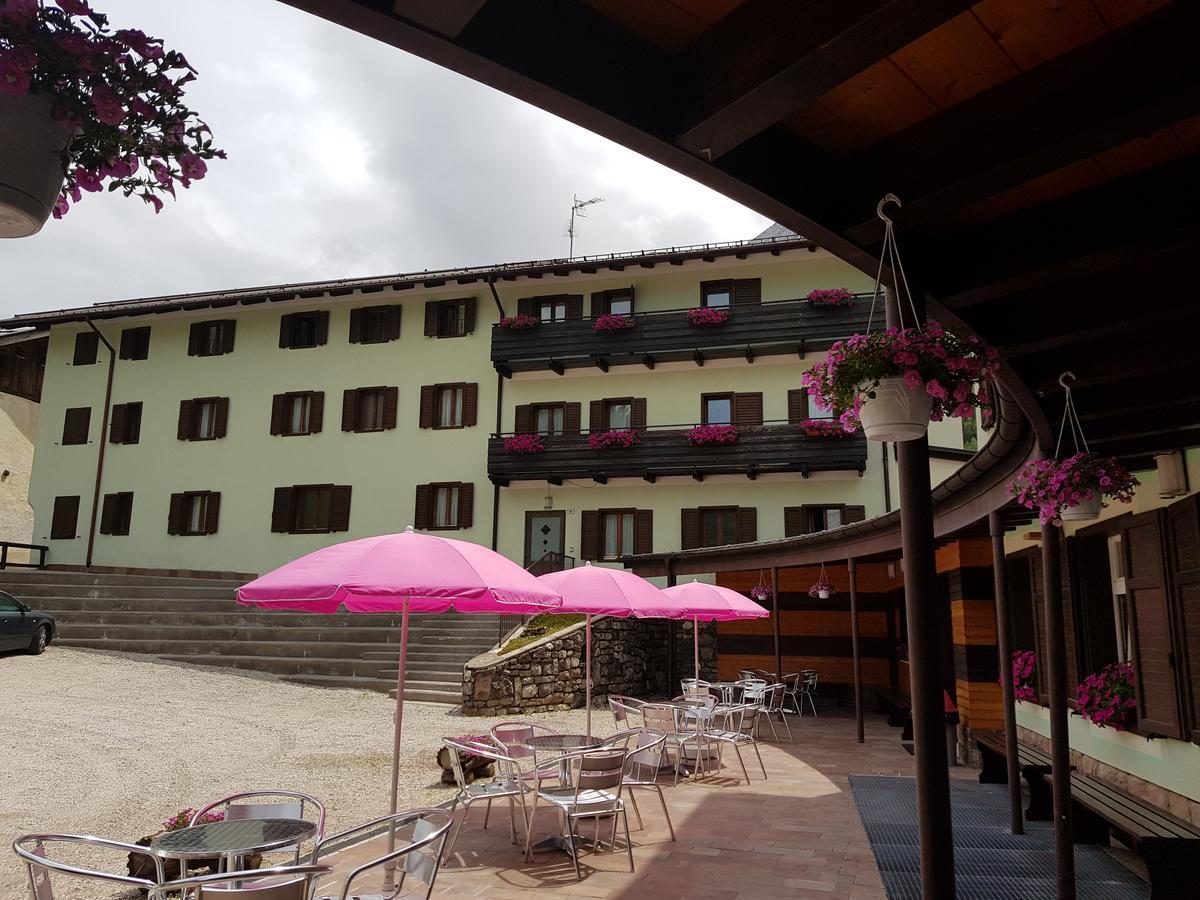 Santa Maria Ad Nives Hotel Canazei Exterior foto